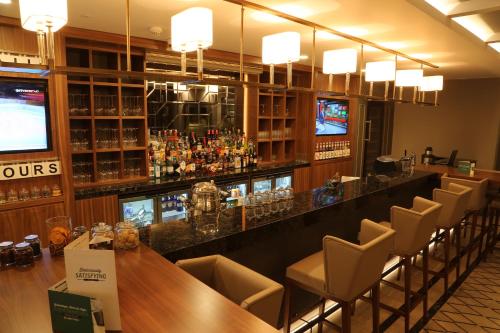 223473805 Holiday Inn Bursa - City Centre by IHG