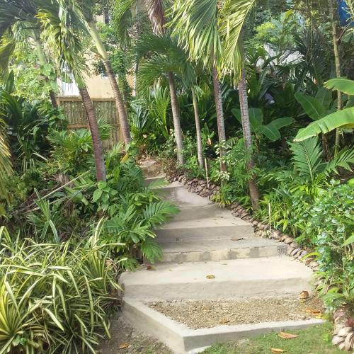 Port Antonio Brian's Beach House – Port Antonio