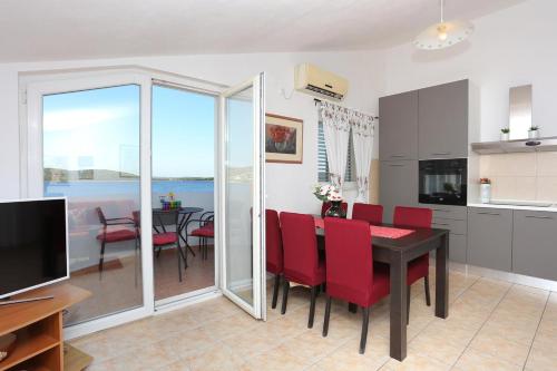 Apartments by the sea Sevid Trogir - 17899 - image 2