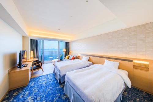 AQUA SQUARE Ocean View Room
