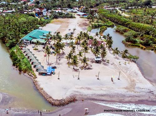 Playa Alegre Beach Resort - 숙소 외관