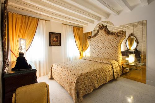 Casa Fortuny Luxury Apartment, Benátky (fotografie 8)