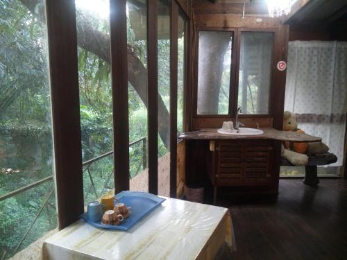Quadruple Room with Mountain View image 6