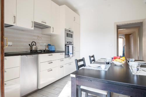 Bologna Butterfly Apartment - image 14