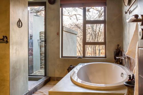 223522000 Ukuthula Bush Lodge