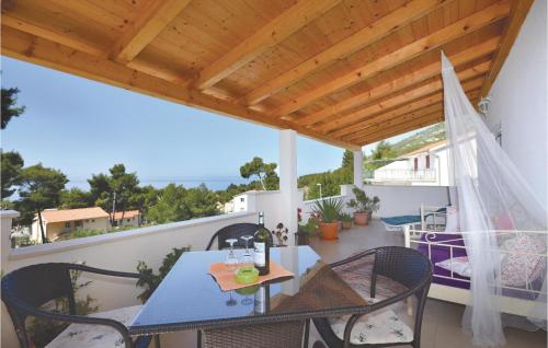  Two-Bedroom Apartment in Ivan Dolac, Pension in Ivan Dolac