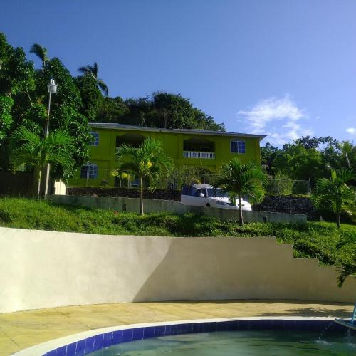 Tha Lagoon Spots CooL VyBz in พอร์ตอันโตนิโอ