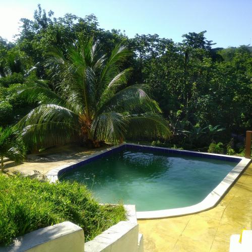 Tha Lagoon Spots CooL VyBz in พอร์ตอันโตนิโอ