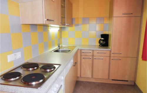 Amazing Apartment In Mrtschach With Kitchen