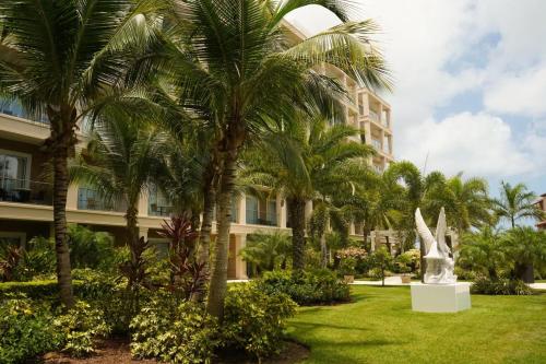 THE BEST APARTMENT IN FRONT OF EAGLE BEACH LEVENT