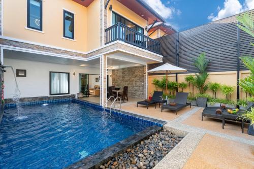 Luxury Villa with King Beds, Private Pool and Parking Luxury Villa with King Beds, Private Pool and Parking