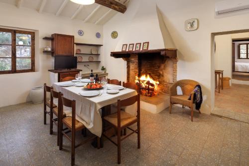 Borgo Cortinova Marrocco 1