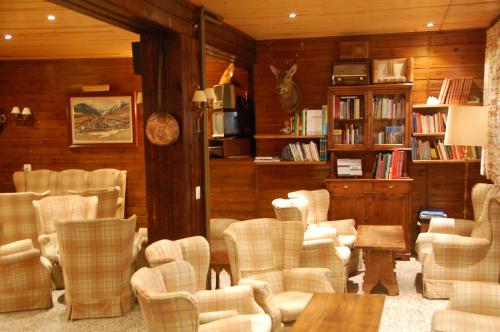 Közös társalgó / TV, Hotel Roya in Espot