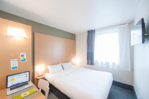 1 double bed