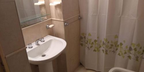 One-Bedroom Apartment image 3