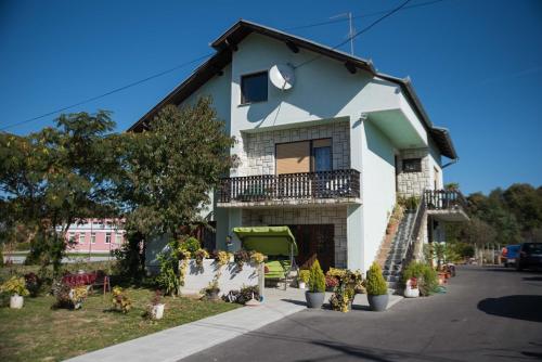 OPG HORVAT SOBE ZA ODMOR in Daruvar