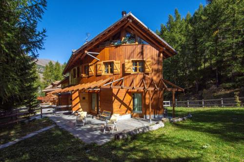 Chalet di Montagna Immerso nella Natura