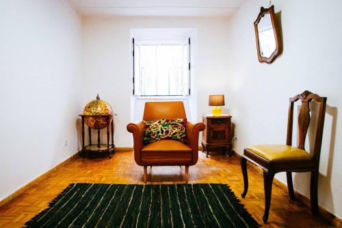 Vintage & Central Apartment in Bairro Alto, Lisbon