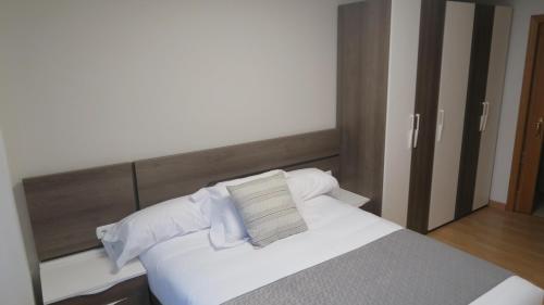 Apartamentos Palacio Azcárate Calle Calvario – Ezcaray, WV