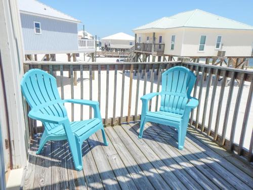 049 Beach Comber - image 2