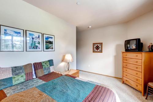 Tarn Landing C-5 Condo - image 3