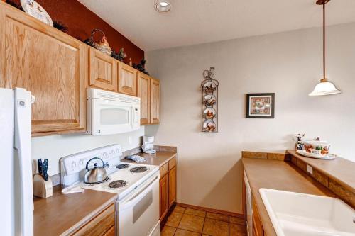 Tarn Landing C-5 Condo in Frisco, USA