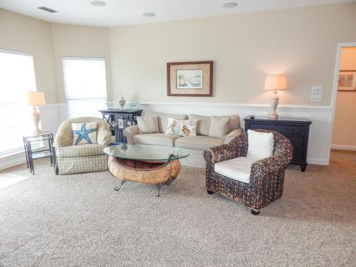 014 Beachwalk - image 7