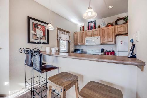 Tarn Landing C-19 Condo - image 5