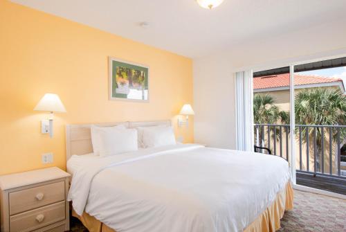 Berkley Lake Townhomes in Kissimmee, USA