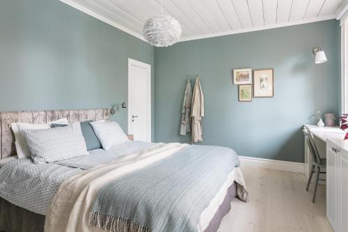 Peaceful, Picturesque Lake & Forest Retreat, Stockholm (photo 5)