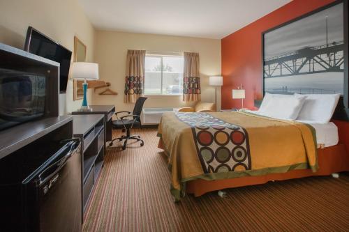 Super 8 by Wyndham Big Rapids