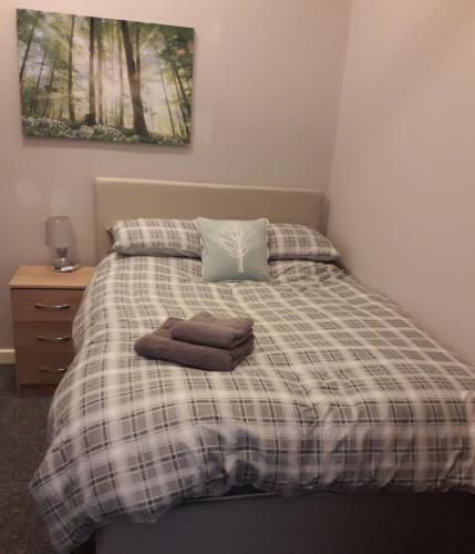 The Barn - Ilkeston - 1 Bedroom Flat, 2 Beds, Close to M1-A52 Long Eaton - Nottingham - Derby - Derbyshire - 400Mbs WiFi Free Parking!