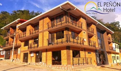 . Hotel el peñón