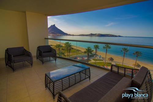 . Beach and Ocean View Playa Blanca Condo