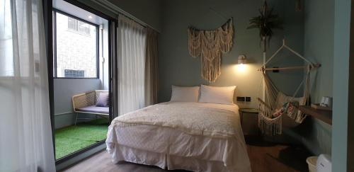 Deluxe Double Room with Bath image 5