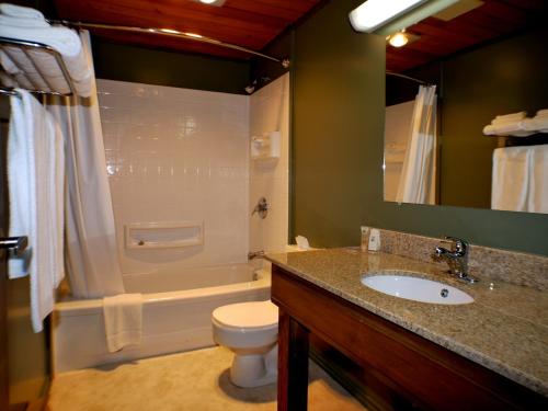 Riverview Lodge