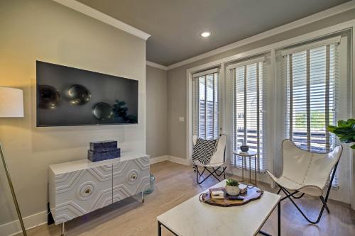 Downtown Modern Luxury - Great location detail