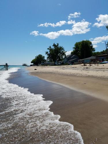 Lake Huron Beach Suite Fort Gratiot-Port Huron