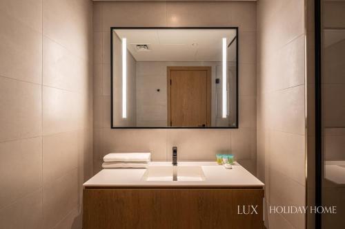 LUX - Marquise Square Studio Suite 1