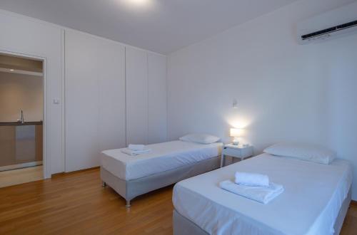 Hippocrates - Faliro deluxe apartment - main image