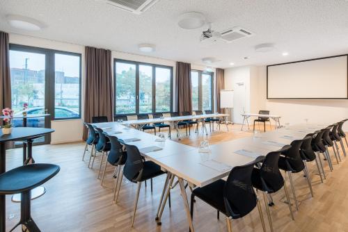 Hotel Cult Frankfurt City - image 3