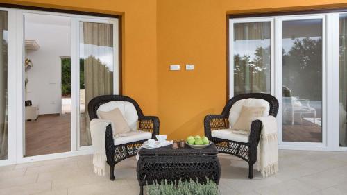 Charming villa Tartufo with private pool near Pula in Svetvincenat