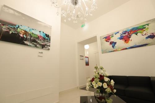 Mecla Suites - image 3