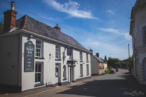 B&B Wangford - The Angel Inn - Bed and Breakfast Wangford