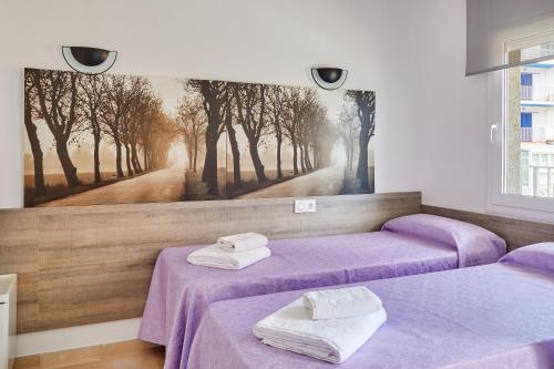 3 bedrooms, 7 beds