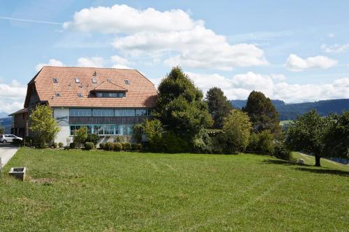 Sissepääs, Bio Garni Moschberg in Konolfingen