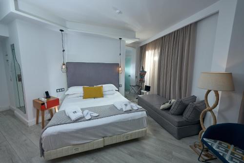 Blue Bottle Boutique Hotel - image 3
