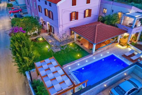 Apartments Guc