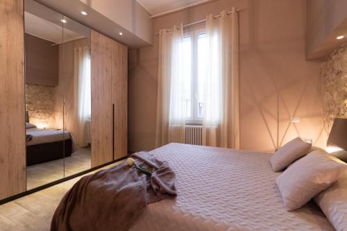 Exterior view of La Casa Rosa