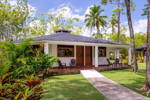 Garden, Nanajuana Rio Dulce in Rio Dulce